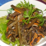 Paprat: koristi i štete za ljudsko zdravlje, sastav i sadržaj kalorija, upotreba u medicini